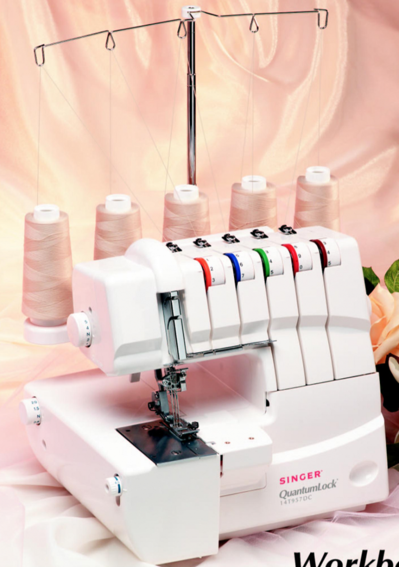 Máquina Overlock Singer 14 T 957 DC Quantum Lock