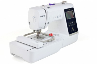 ** Brother innovis M280D **